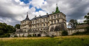 Олеський, Підгорецький та Золочівський замки передали найбільшому музею